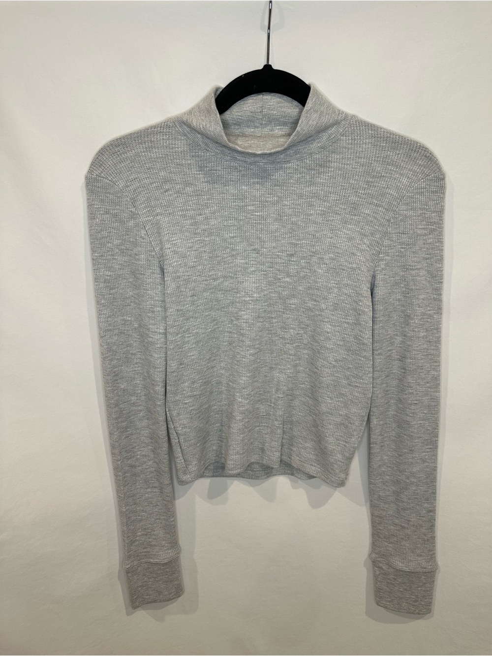 American Eagle Outfitters Light Gray Mock Neck Long Sleeve Top
